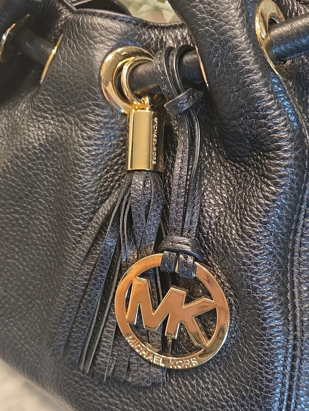 EUC Michael Kors Black Pebbled Leather Tote with Gold Hardware And Tassel